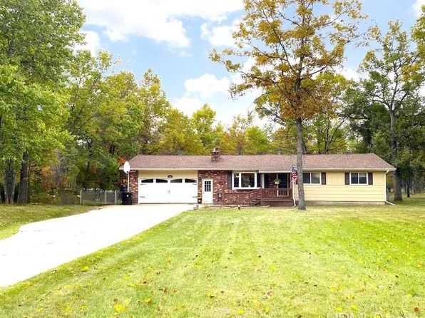 5989 Mead 19.6 Blvd, Gladstone, MI 49837