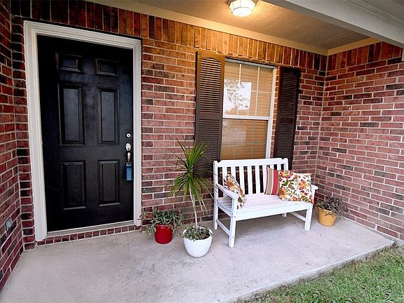 2nd image of 9214 Barracuda Dr