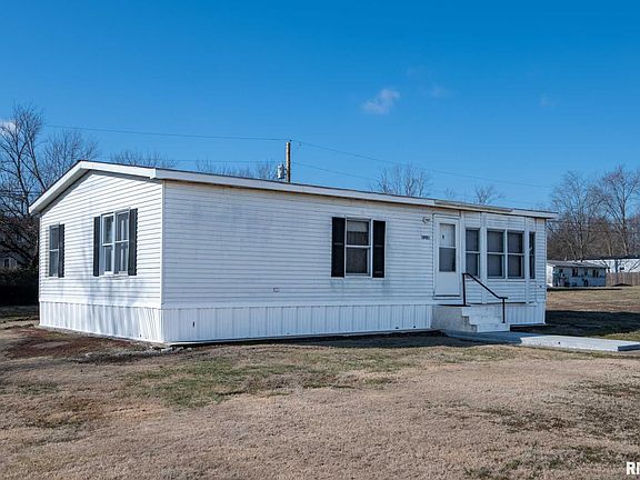 2nd image of 10553 Torrance Rd