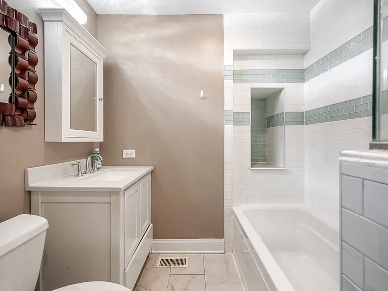 713 Acadia Ct — Photo 21