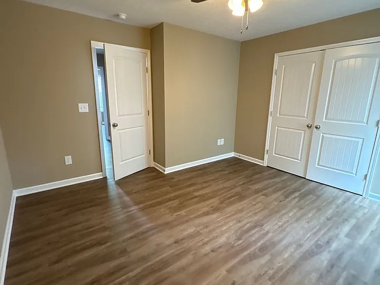 517 Weaver St #5 — Photo 24