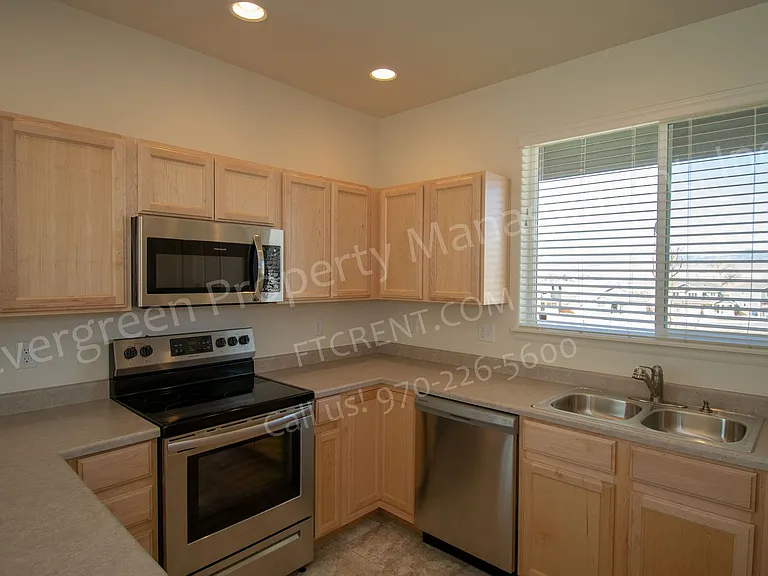 6408 San Isabel Ave — Photo 10