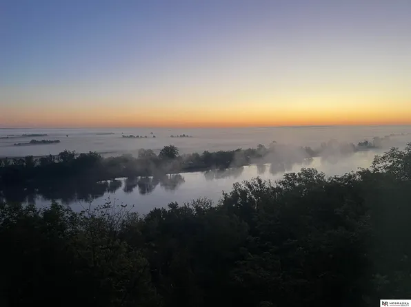 14925 Bluejay Way, Plattsmouth, NE 68048