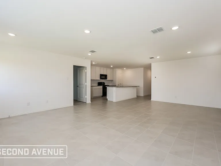 1828 Lotus St — Photo 7