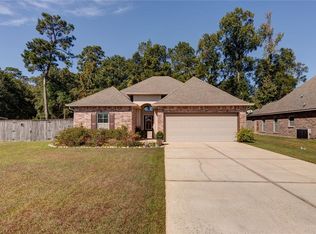 28340 Loiret Ct, Ponchatoula, LA 70454