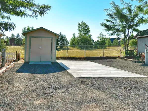 2713 Whiskey Rd, Overgaard, AZ 85933