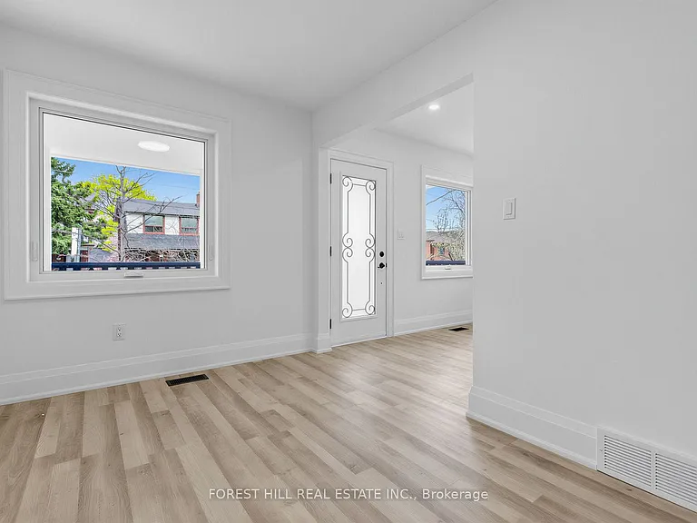 43 Belvidere Ave #MAIN — Photo 10