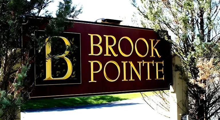 Brook Pointe — Photo 8