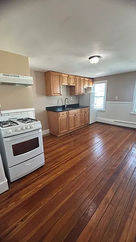 39 Gooding St #3 Photo 1