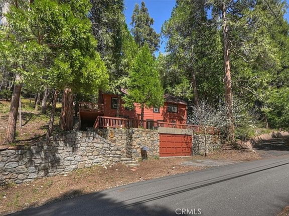 2nd image of 425 Blue Jay Canyon Rd