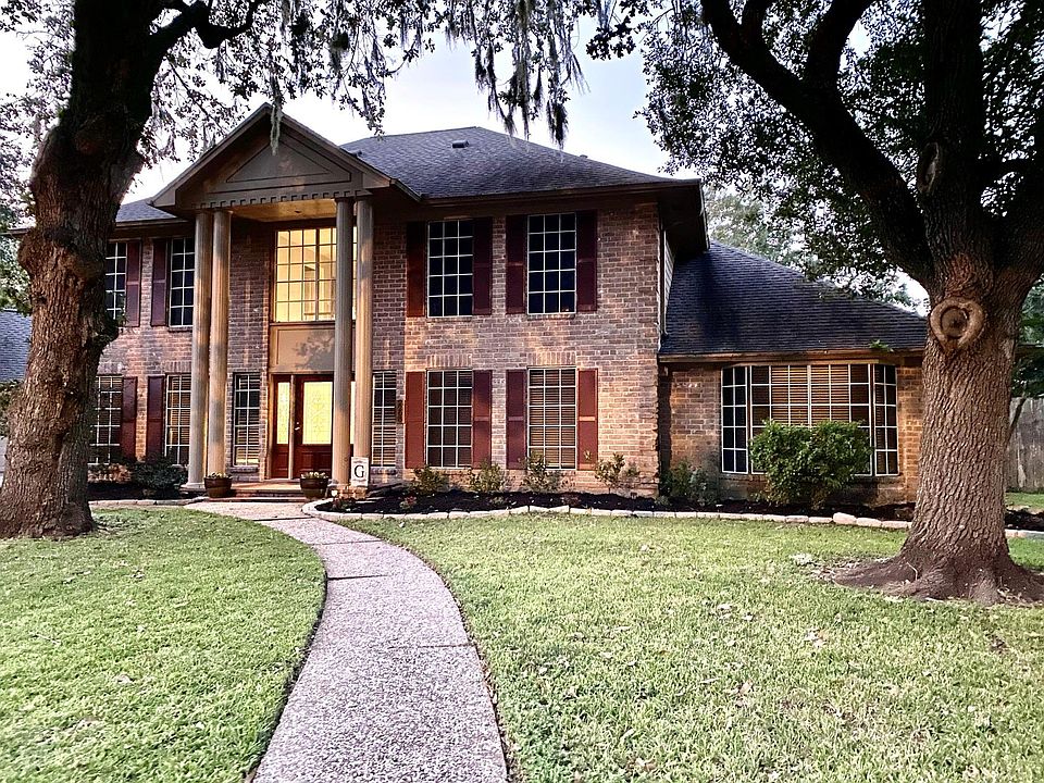 1st image of 2208 Pontchartrain Ct