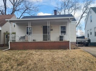 2320 S 8th St, Springfield, IL 62703