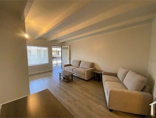 5th image of 7029 Orange Ave #8
