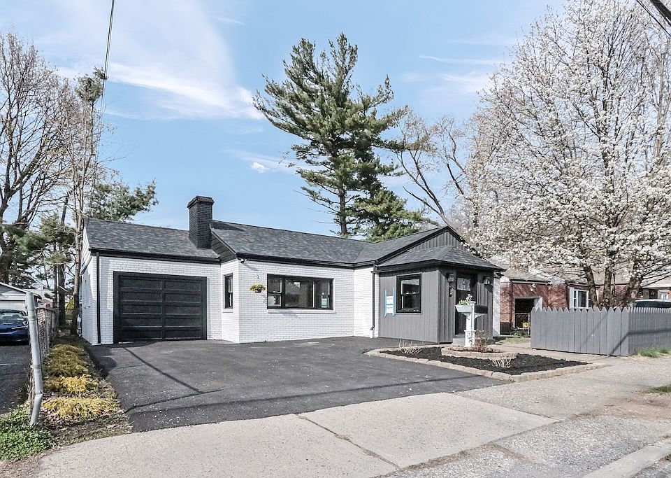 1st image of 14 Columbus Ave