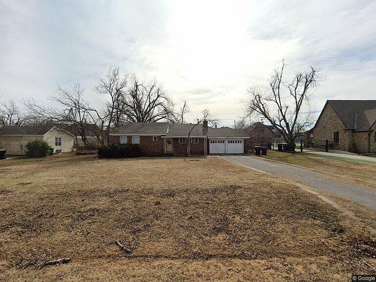 1st image of 2616 Drakestone St