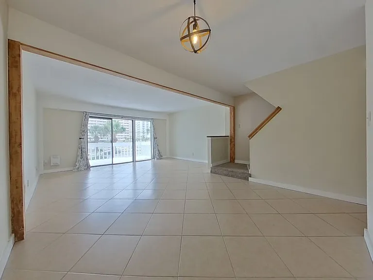 8522 Gulf Blvd #4 — Photo 5