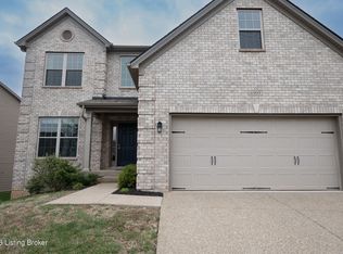 6909 Franklin Farmer Way, Louisville, KY 40229