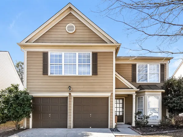 135 Wallnut Hall Cir, Woodstock, GA 30189