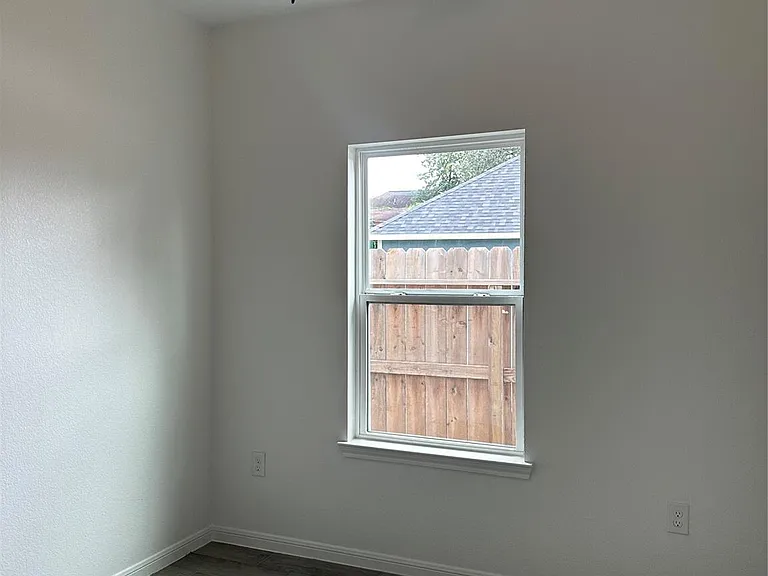 16686 E Lynbrook — Photo 12