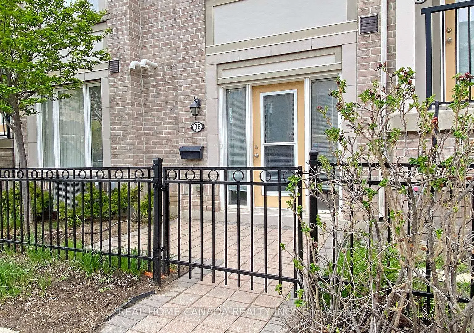 1 bed, $2,150 — Photo 1