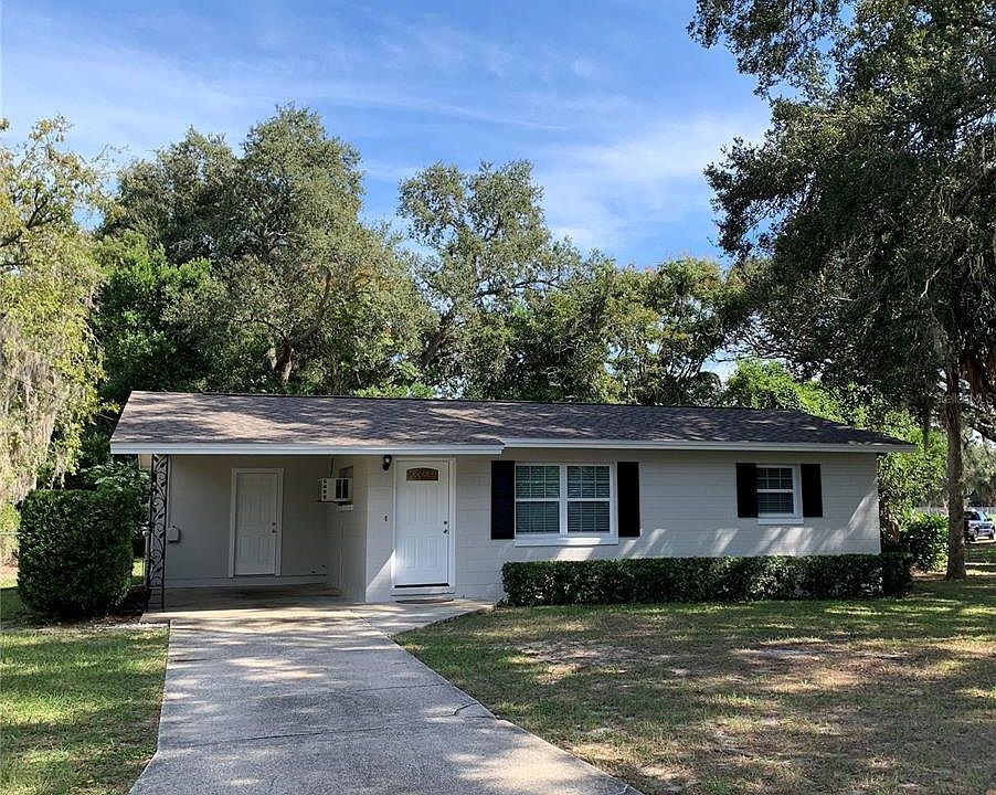 403 Sunny Ct, Fruitland Park, FL 34731 | MLS #G5074748 | Zillow