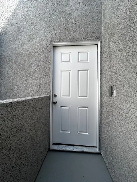 2 bed, 900 sqft, $2,650 — Photo 4