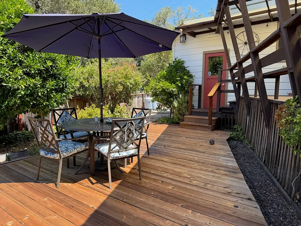3 bed, 1373 sqft, $1,200 — Photo 2