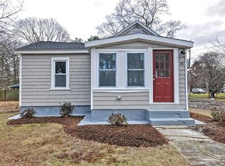 38 Lynnbrook Ave, Taunton, MA 02780