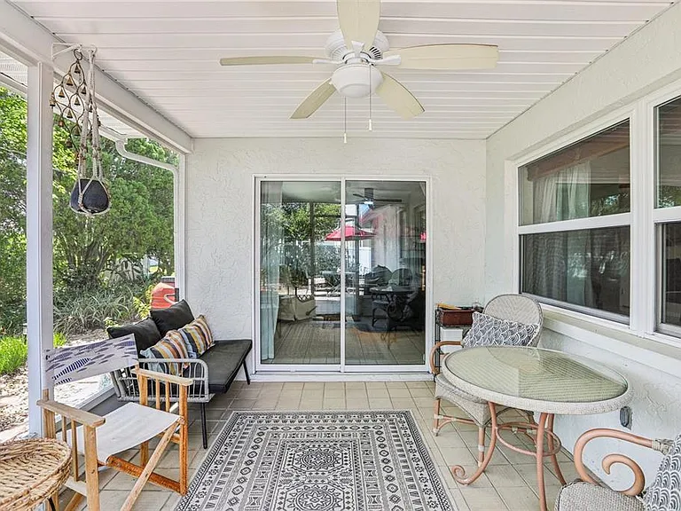 8083 Bayhaven Dr — Photo 27