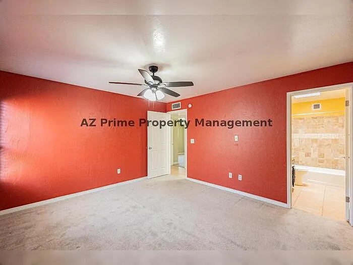 5502 E Roanoke Ave — Photo 13