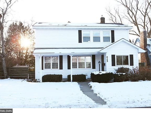 3rd image of 625 Stewart Ave