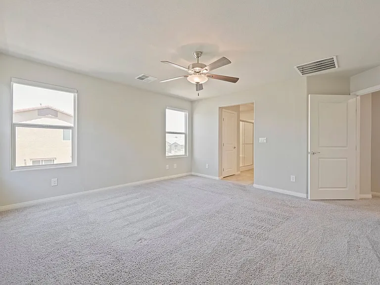 3752 Berenices Ave — Photo 11
