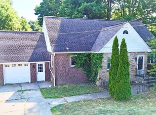 5390 Bay View Rd, Hamburg, NY 14075