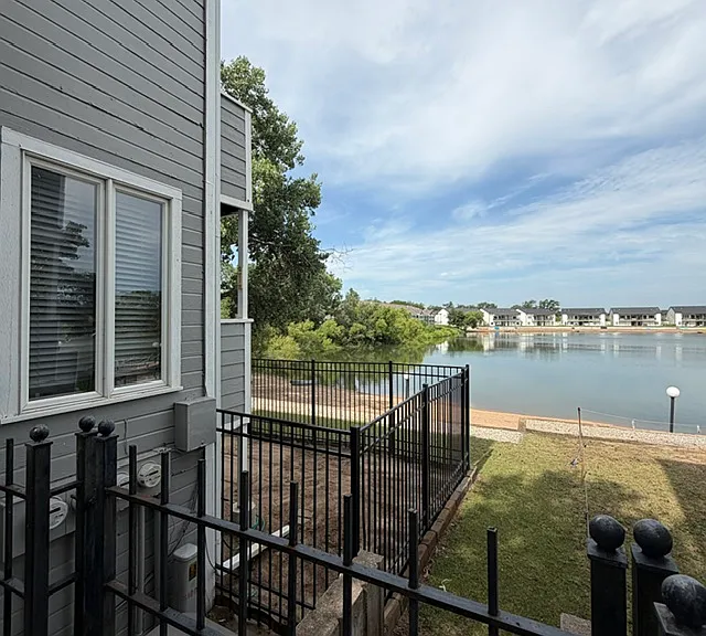 1007 N Lakewind St — Photo 17