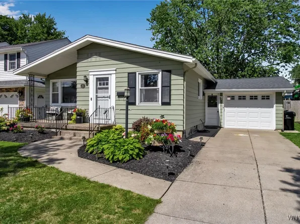 52 Briarlee Dr, Tonawanda, NY 14150