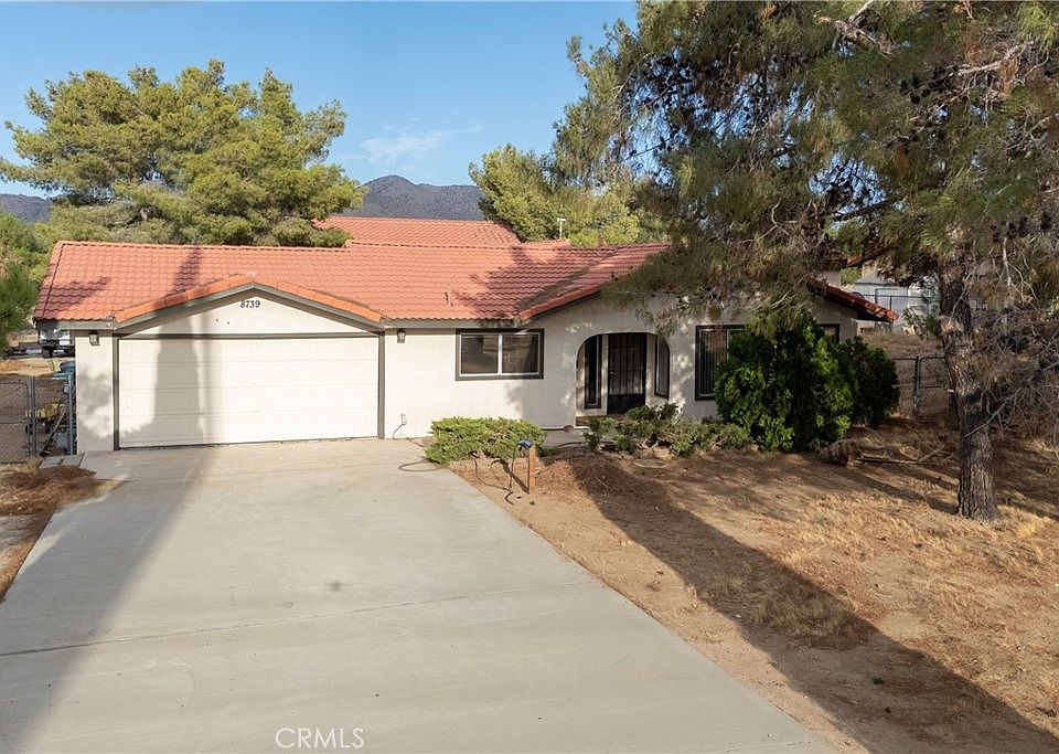 1st image of 8739 Palomar Ave