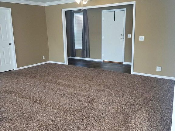 2nd image of 11184 Juniper Ridge Ct
