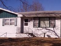 1st image of 1608 Garden Ave