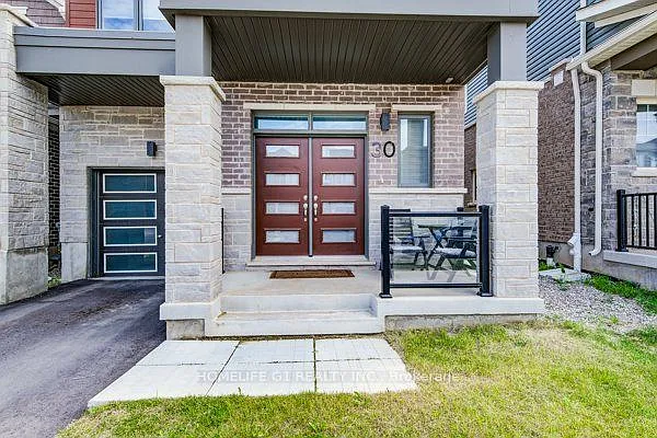 4 bed, $3,300 — Photo 4