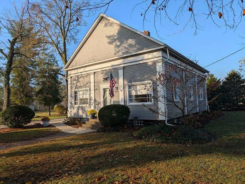 2 bed, 1256 sqft, $1,750 — Photo 4