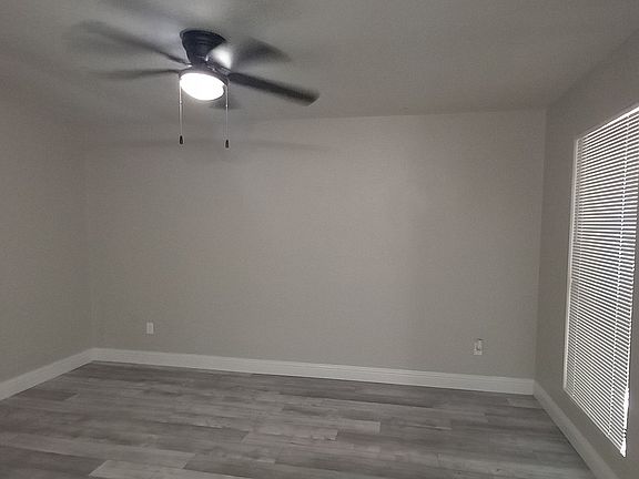 2nd image of 2810 S Poplar St #12
