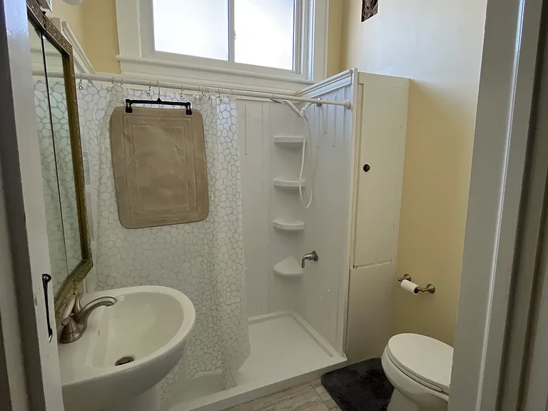325 Perrin Ave #1 — Photo 9