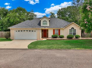 198 Eagle Lake Rd, North Augusta, SC 29841