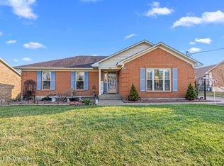 285 Butterfly Ln, Louisville, KY