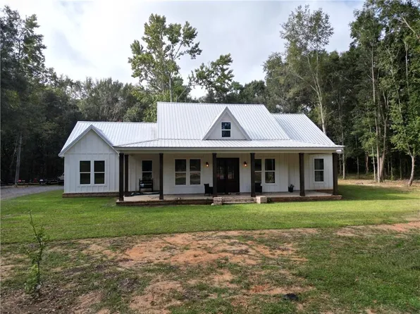 4397 Fowl River Rd, Theodore, AL 36582