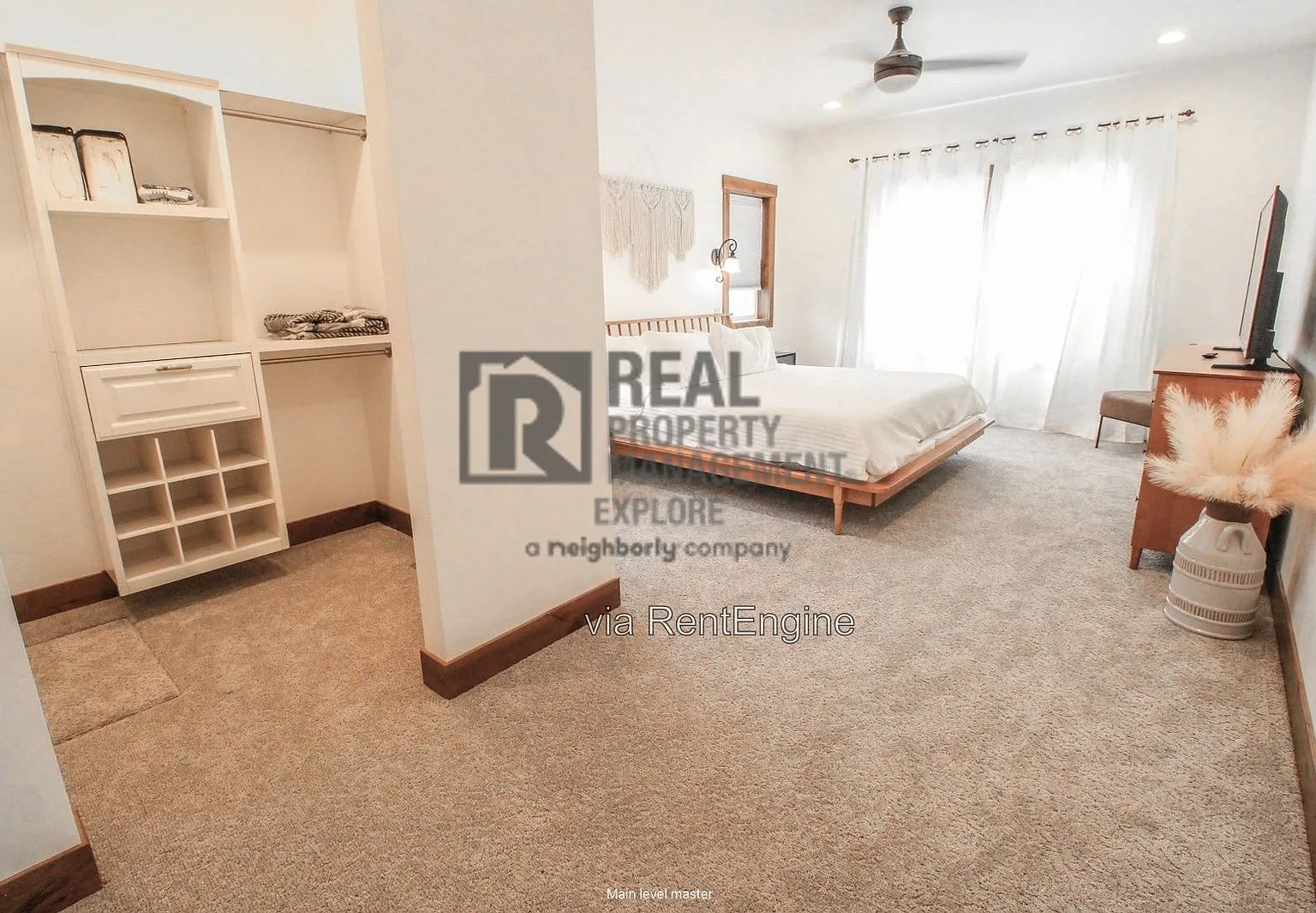 3 bed, 2.0 bath, 1860 sqft, $2,200 — Photo 4