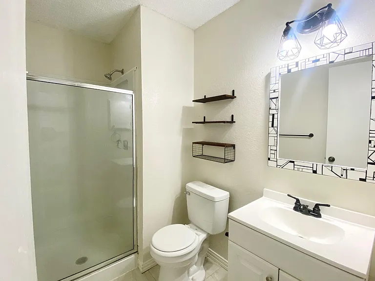 644 Timberline Dr — Photo 10