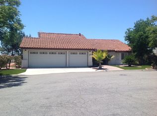 3935 Monument Pl, Escondido, CA 92025