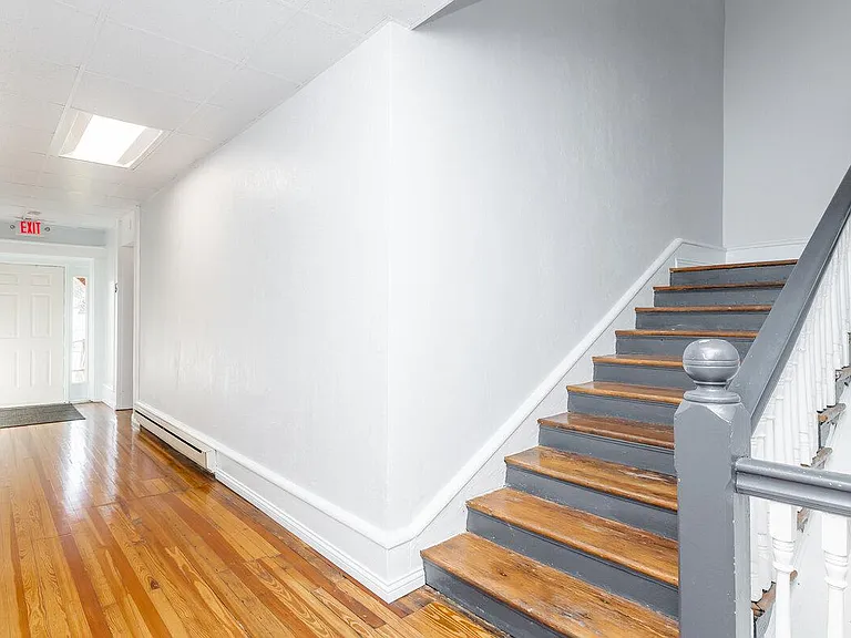 220 E Main St #9 — Photo 16