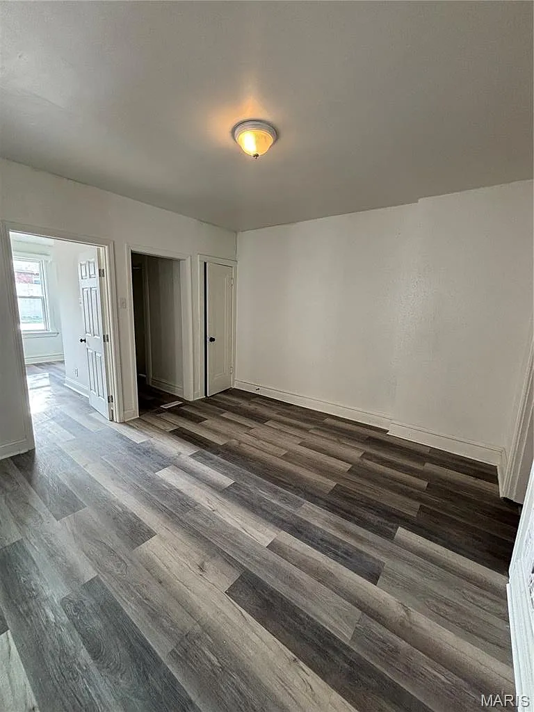 2 bed, 3596 sqft, $1,050 — Photo 3